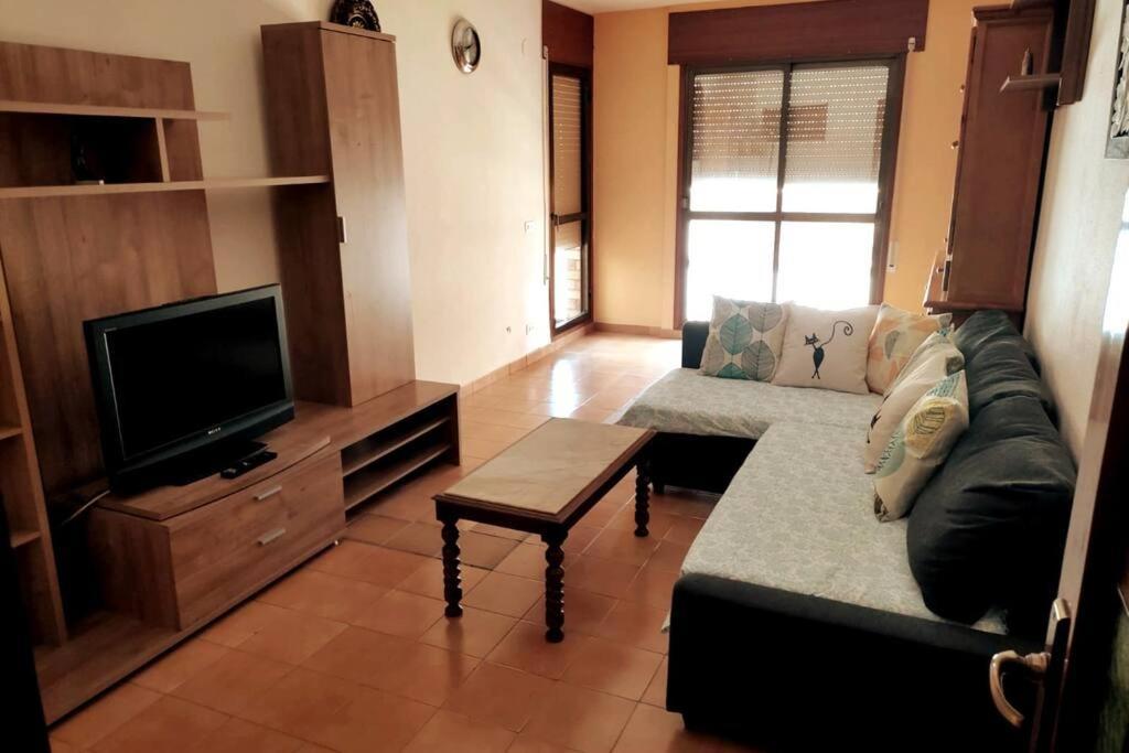 Apartamento Para 6 Personas En Barbastro Dış mekan fotoğraf